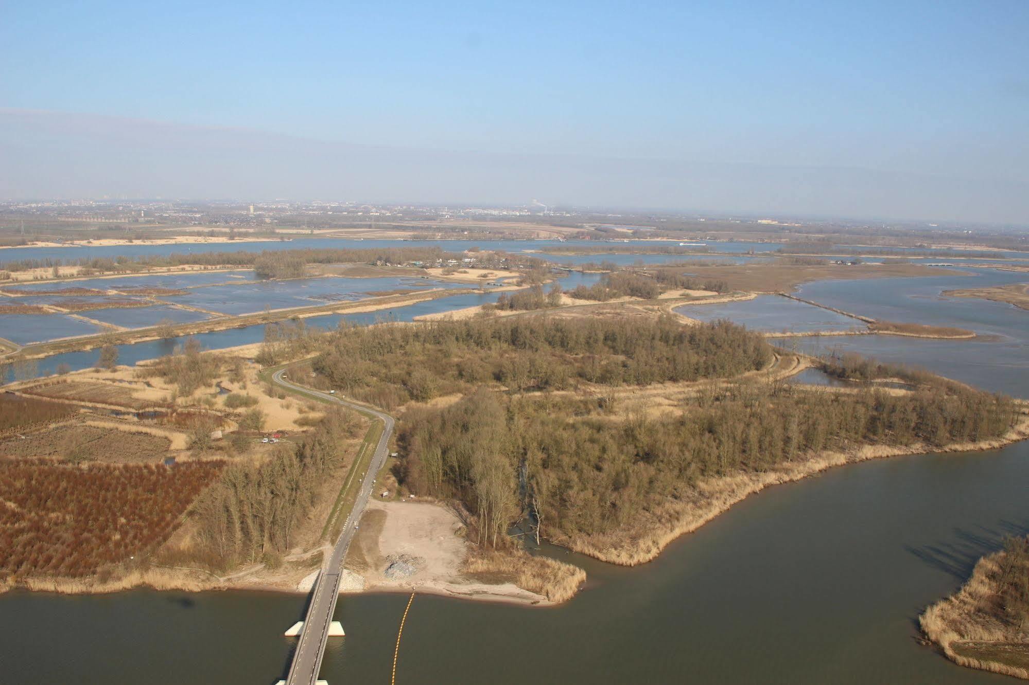De Brabantse Biesbosch Hotel Werkendam Ngoại thất bức ảnh